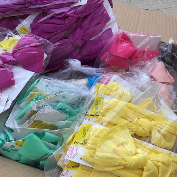 Little girl head bows - Picture 6 of 8